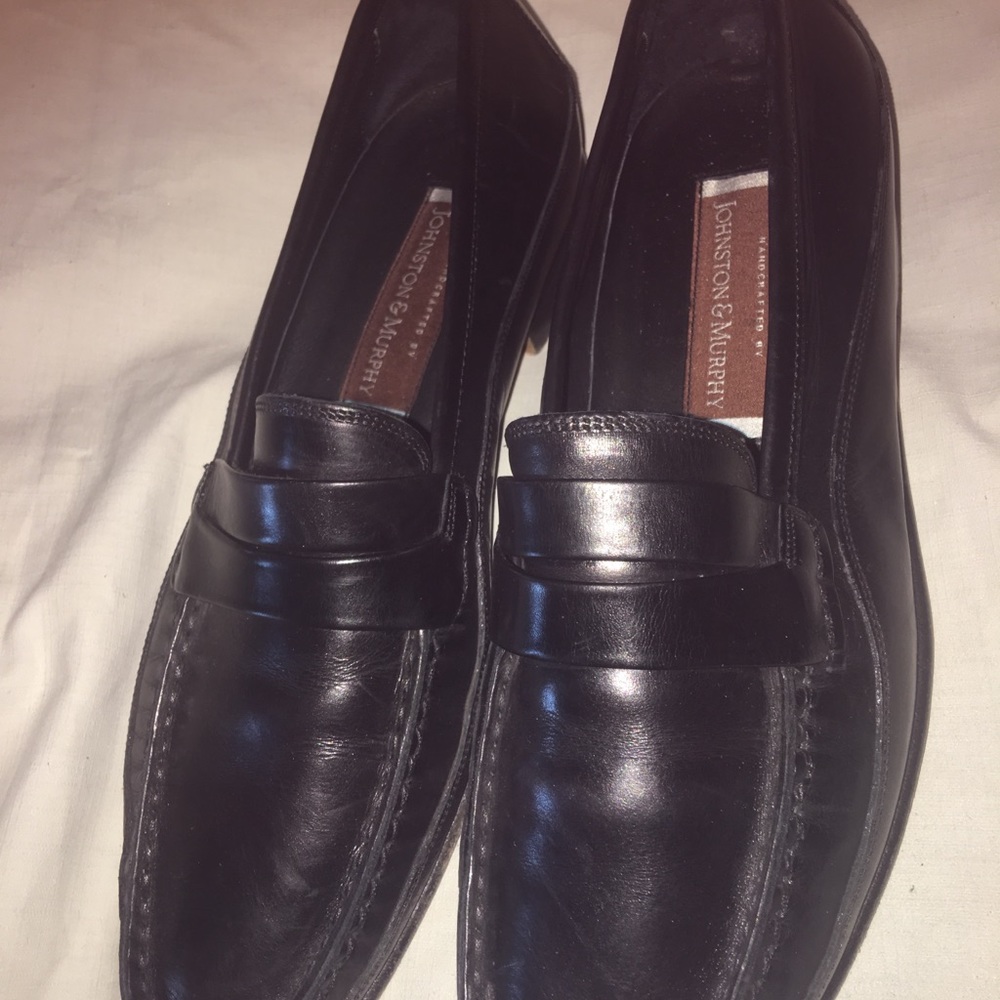 Johnston and Murphy men shoe